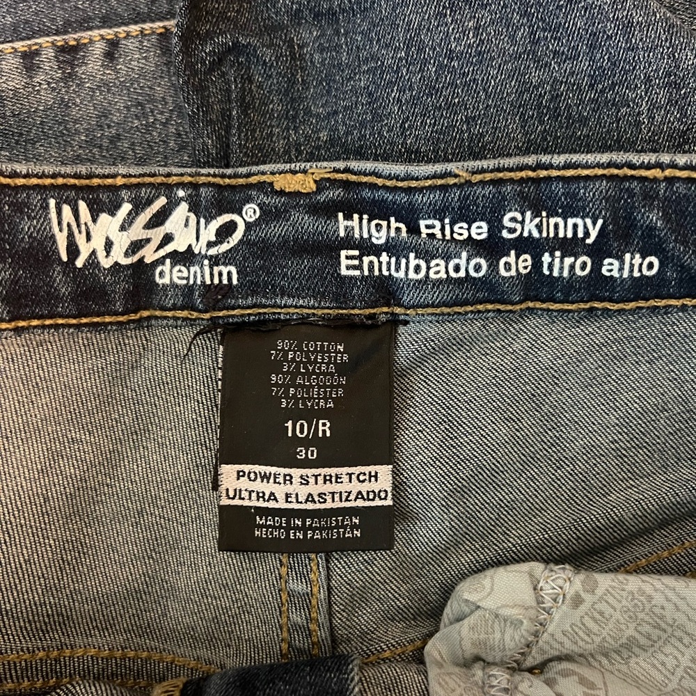 Mossimo High Rise Skinny Jeans – Dark Wash - Size 10R - Picture 3 of 4